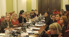 4. mart 2016. Učesnice sastanka „Politička participacija žena“